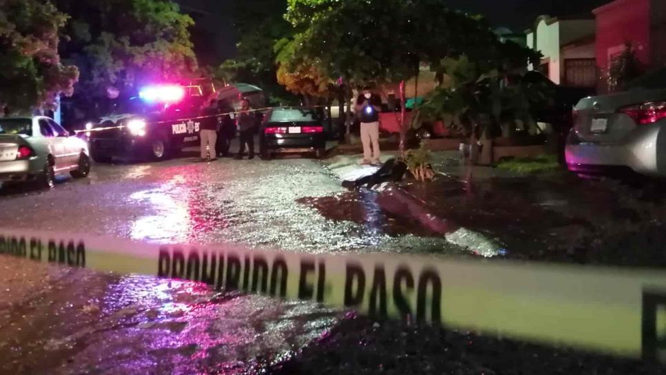 A balazos matan a un hombre en el fraccionamiento Capistrano, en Culiacán A balazos matan a un hombre en el fraccionamiento Capistrano, en Culiacán