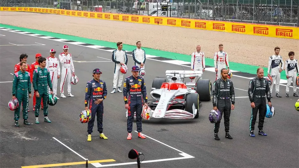 Presentan el coche del futuro en la F1