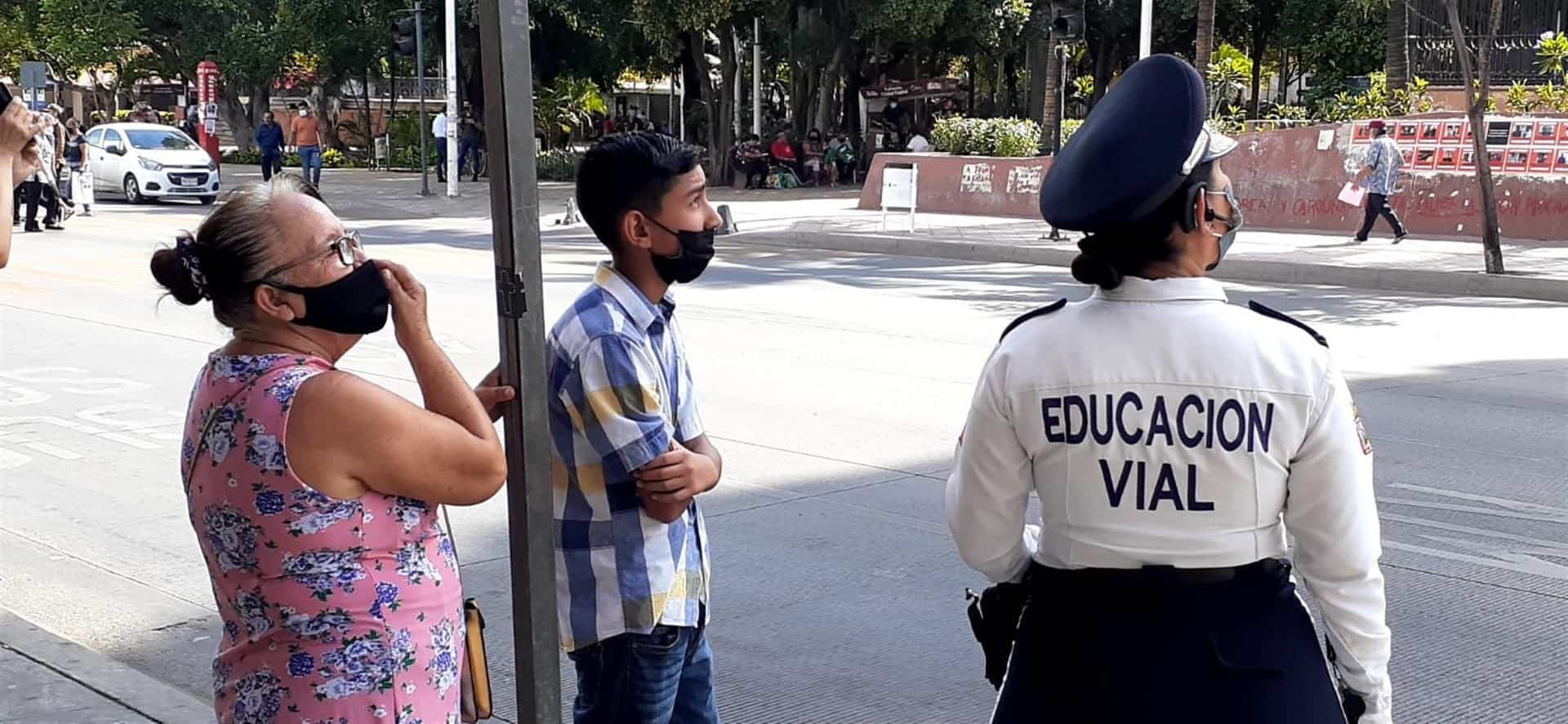 El cubrebocas es indispensable, ahora los más vulnerables son los menores: diputada