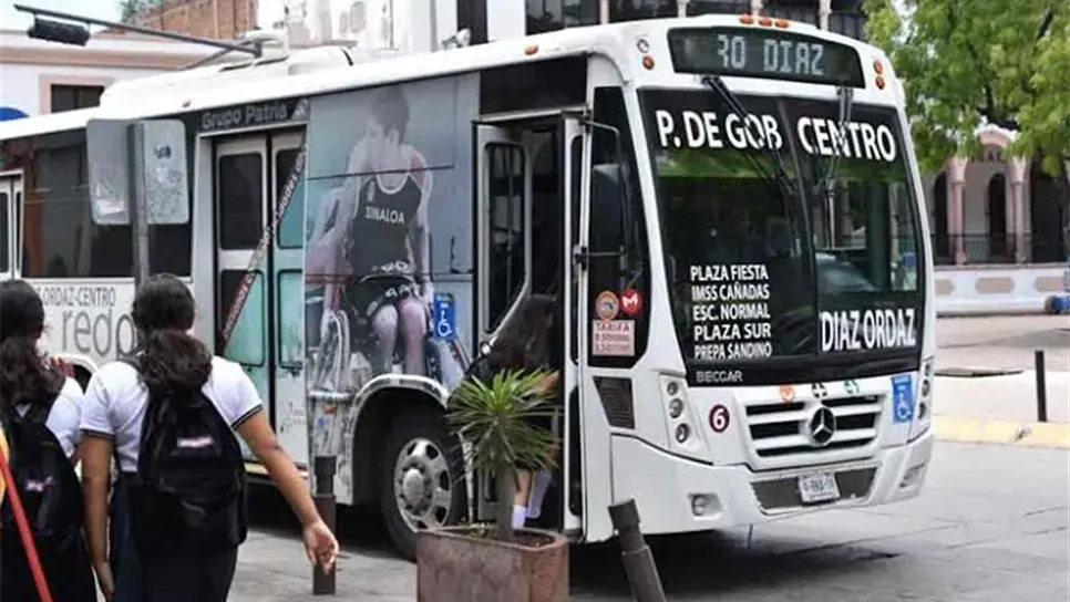 Le aumentan 50 centavos al transporte urbano en Sinaloa