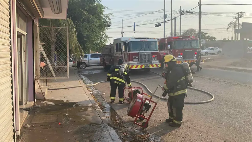 FOTO: Bomberos de Culiacán.