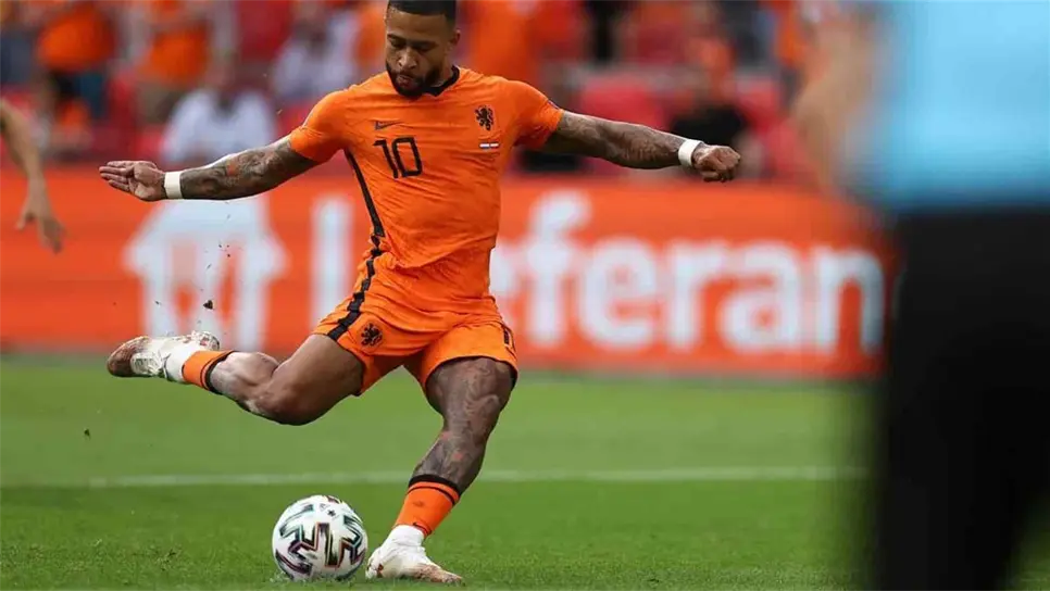 Memphis Depay ya hizo pruebas médicas con el Barcelona