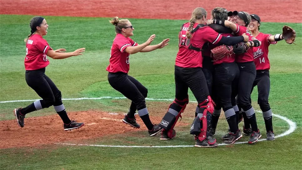 Canadá vence a México y gana la medalla de bronce en sóftbol