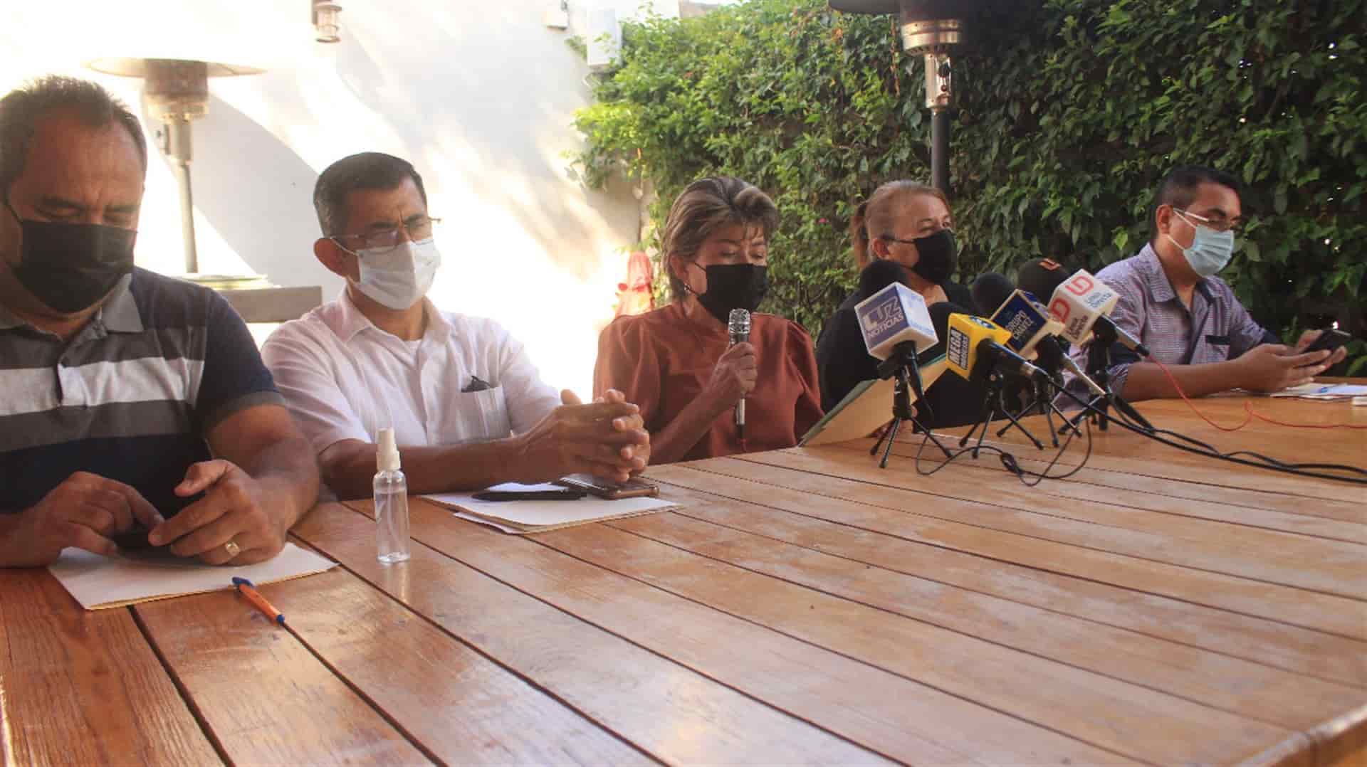 Módulo de riego Santa Rosa está secuestrado: tesorera