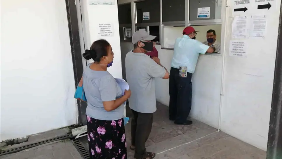 Apoya Bienestar Social a personas que no pueden obtener su certificado Covid