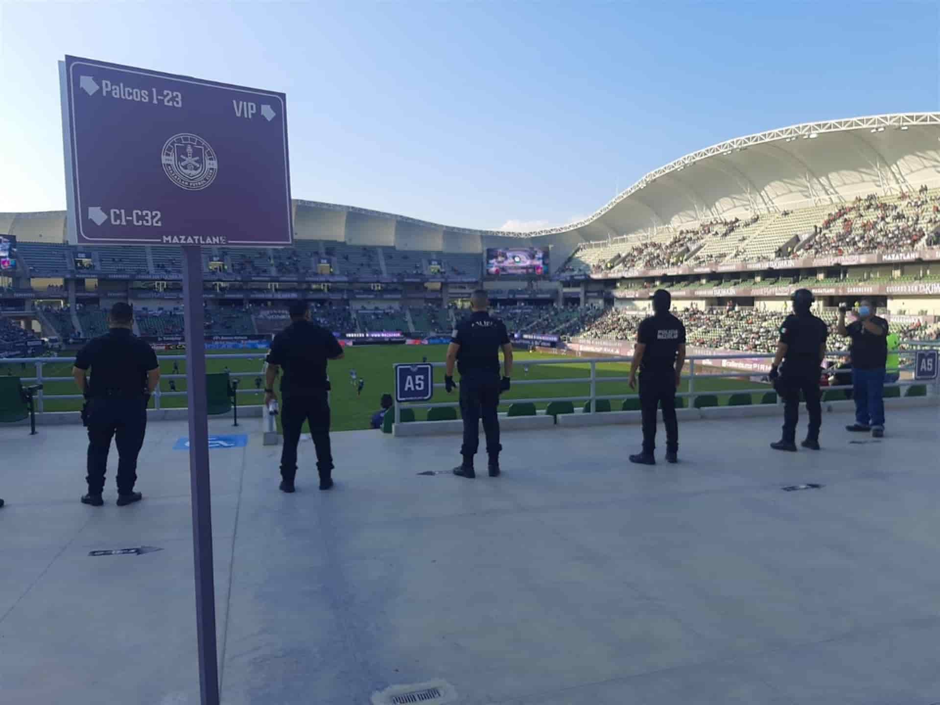 El Faro y El Kraken también pedirán certificados de vacuna para poder entrar