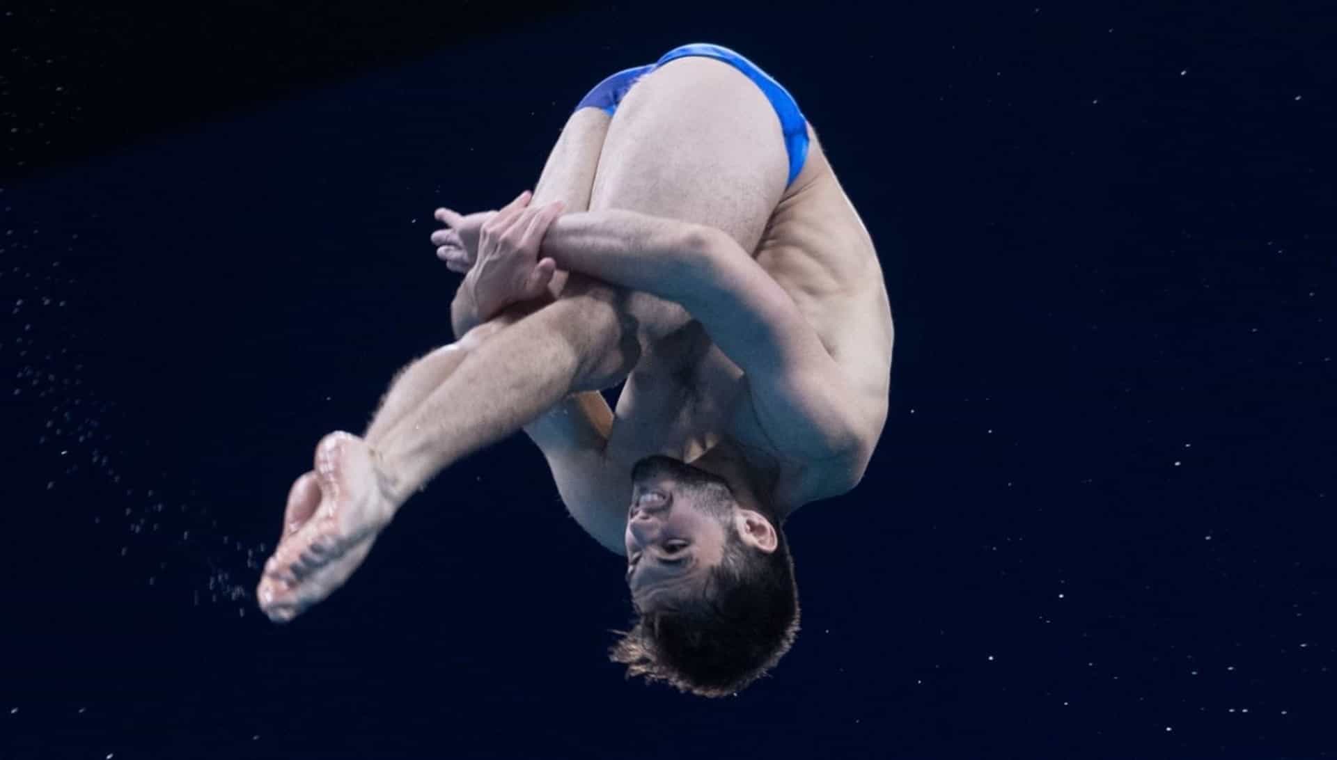 Andrés Villarreal avanza a la semifinal en clavados