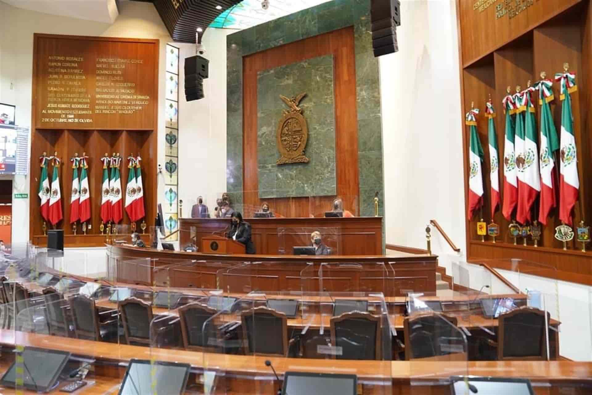 Tribuna del Congreso del Estado de Sinaloa. FOTO: Heidi Fonseca.