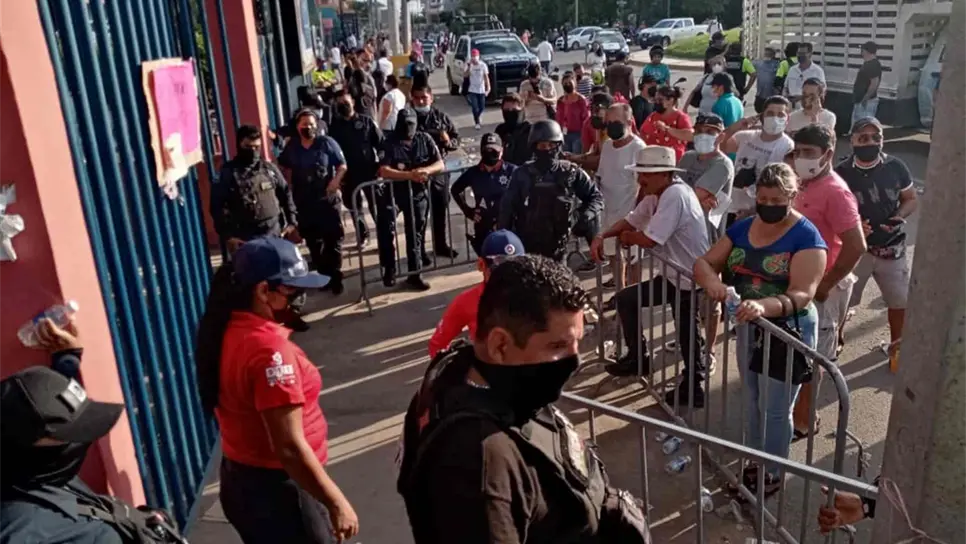 Se quedan sin vacunar cientos de personas rezagadas en Mazatlán