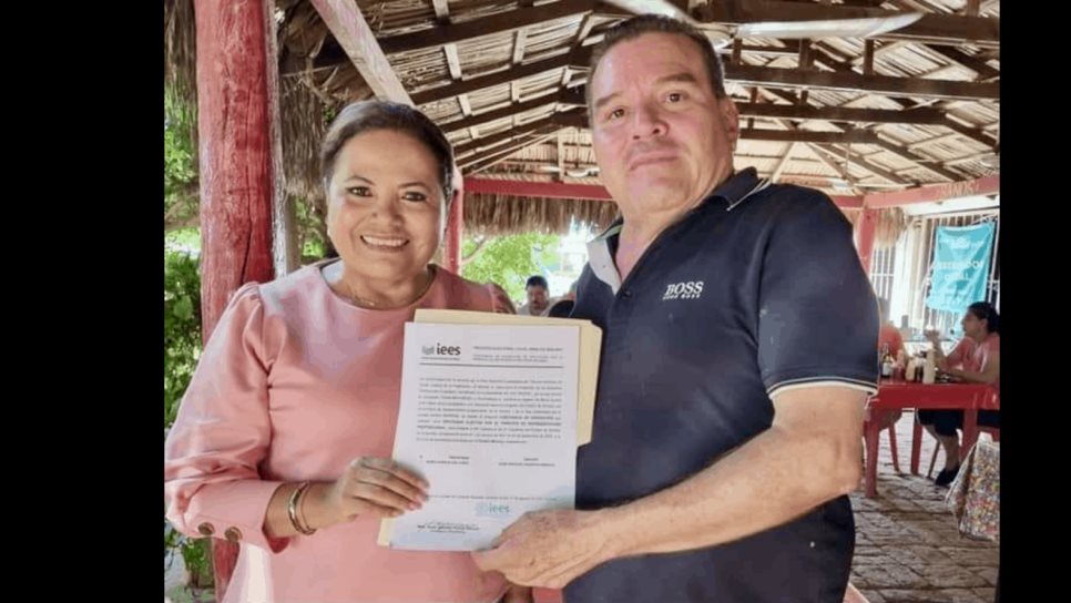 Recibe Aurelia Leal constancia que la acredita como diputada local de Sinaloa