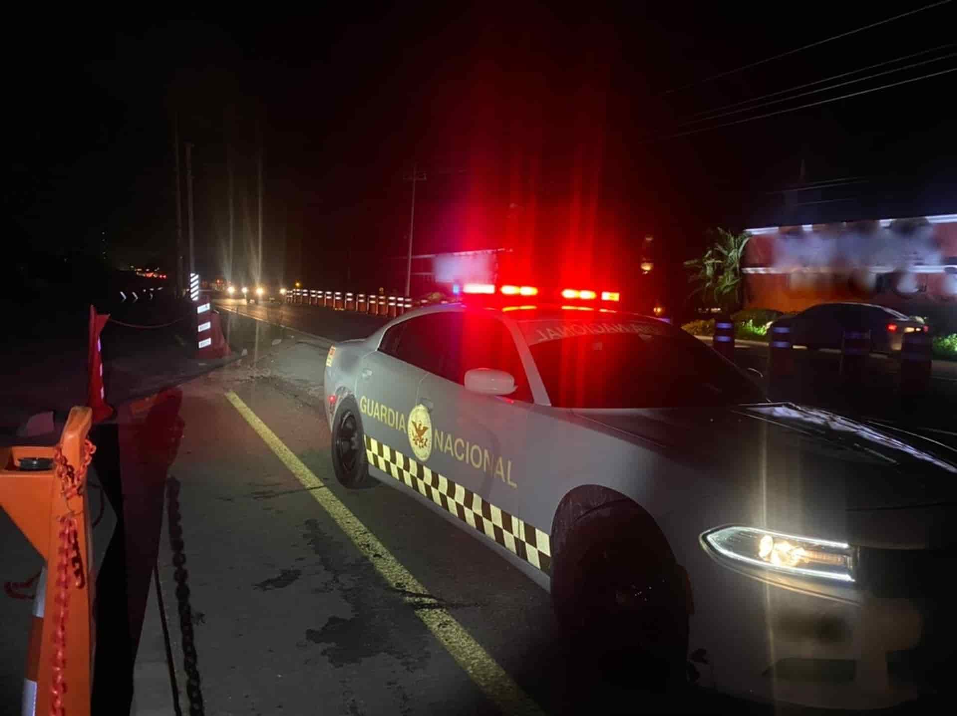 Muere trailero en accidente en la autopista Mazatlán-Durango