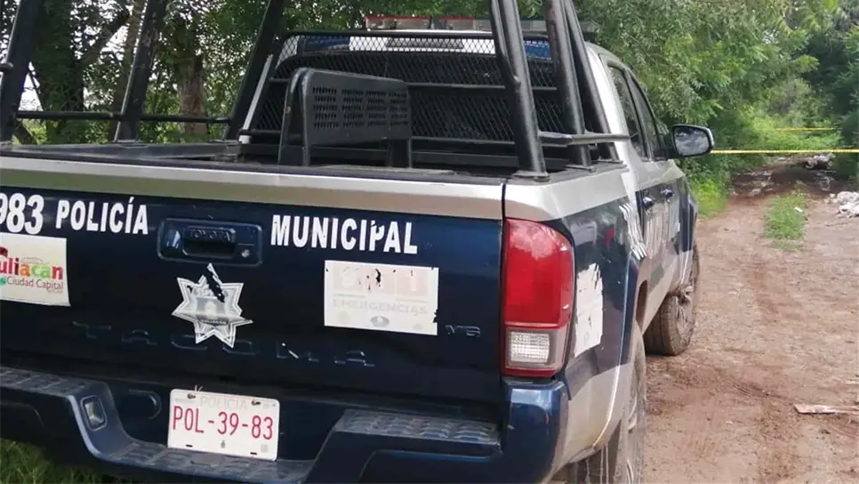Hallan a otro hombre asesinado sobre la brecha a El Ranchito