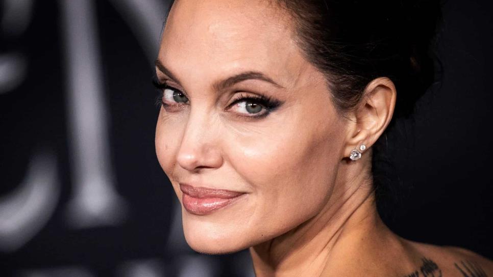 Angelina Jolie se estrena en Instagram con la denuncia de una niña afgana