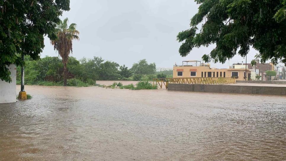 Alcalde de Mazatlán supervisa arroyo Jabalines