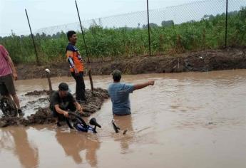 Colonia Camino Real bajo el agua, las lluvias por “Nora” imposibilitan el libre acceso