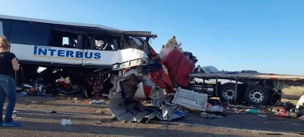 Asegura Interbus se hará válido seguro de autobús y se apoyará a víctimas del camionazo