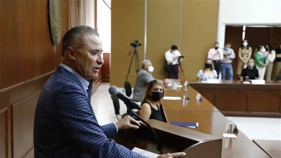 Gobierno de Quirino, centralizado a Mazatlán: IP