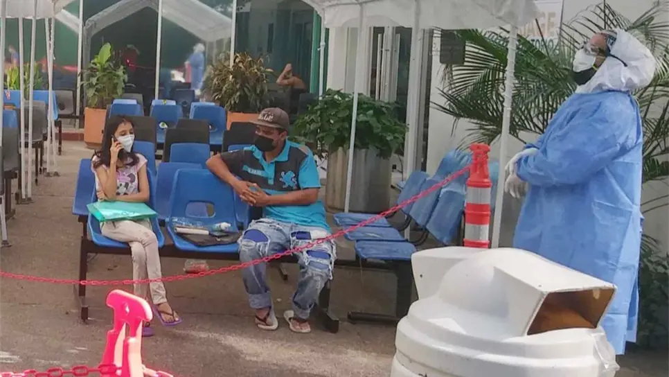 Más de 35 mil casos de Covid-19 se han atendido en triage: IMSS