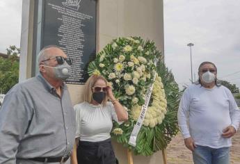 Recuerdan en Mazatlán a pescadores fallecidos tras huracán Ismael