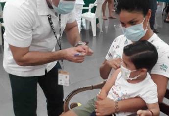 Activa IMSS módulo en Mazatlán para vacunar a niños menores de 8 años