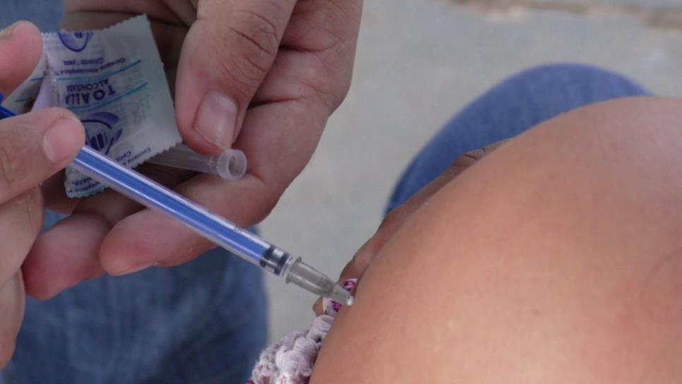Tres municipios vacunarán este fin de semana contra el Covid-19