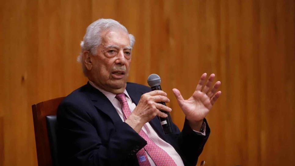 Vargas Llosa reivindica que la literatura impulsa a soñar un mundo mejor