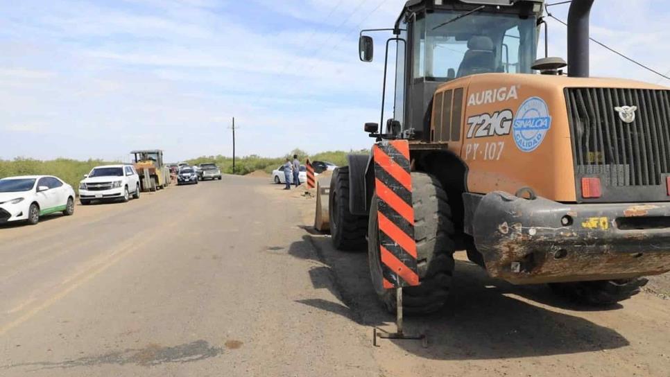 Supervisa Quirino Ordaz trabajos en carretera Guasave - Las Glorias