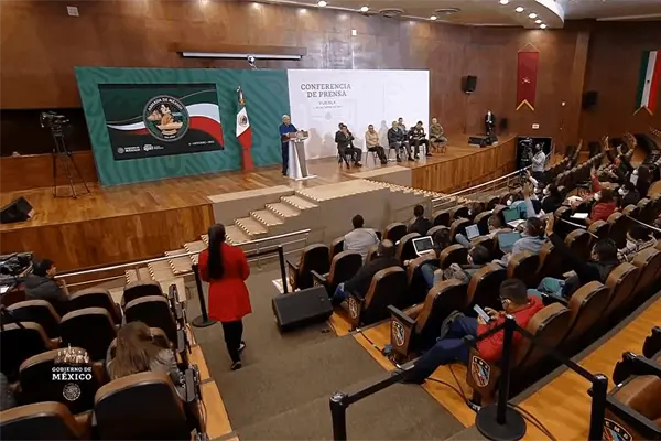 López Obrador defiende reforma eléctrica para evitar lo que pasa en España López Obrador defiende reforma eléctrica para evitar lo que pasa en España