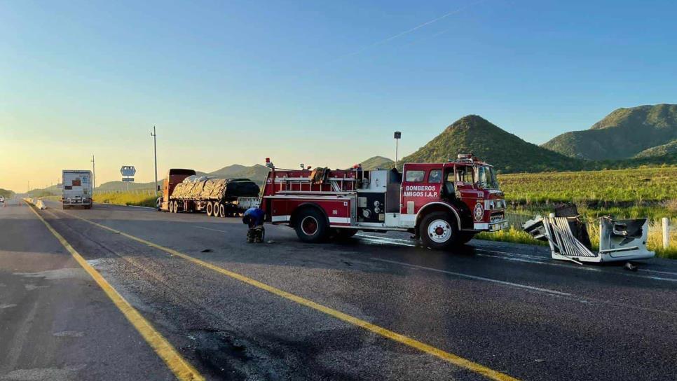 Camión cargado de fertilizante choca y termina calcinado en “La Costera”