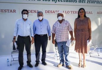Entregan apoyos del Programa para el Bienestar a familias de Culiacán y Eldorado