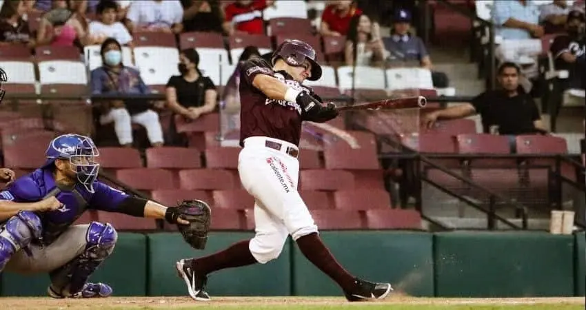 Tomateros vence a Yaquis y empata la serie en casa