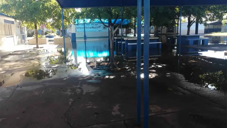El 90 % de las escuelas que son presenciales en Ahome están inundadas