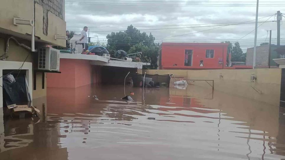 Se inundan casas de comunidades de El Rosario