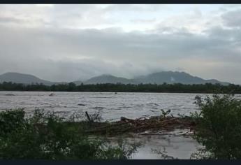Crece el cauce del río Presidio; Protección Civil asegura que no hay riesgo