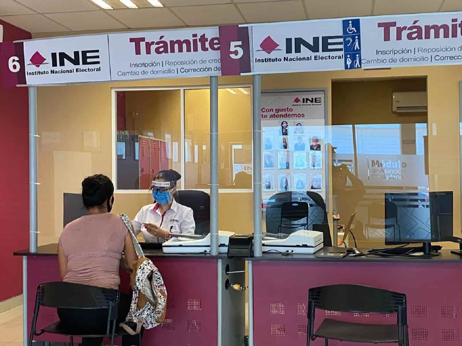 INE invita a tramitar reposición de credencial de elector