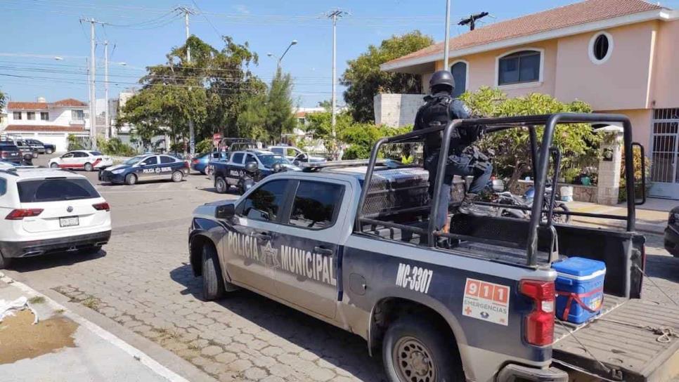 Atrapan a tres presuntos asaltabancos tras persecución en Mazatlán