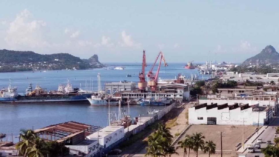 Tras 3 días de permanecer cerrado, reabren el puerto a la navegación