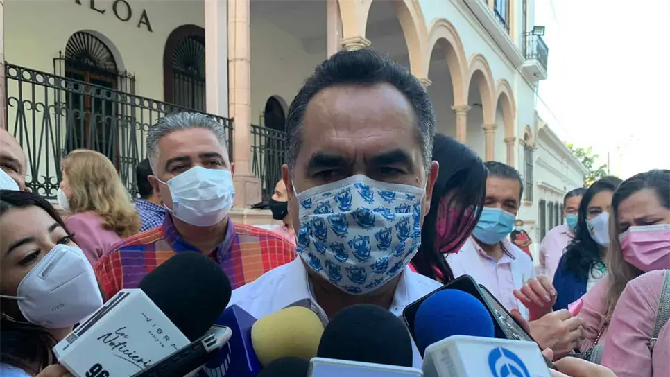 La UAS no cerrará escuelas si se detectan casos de Covid; sólo aislarán contagios: Rector