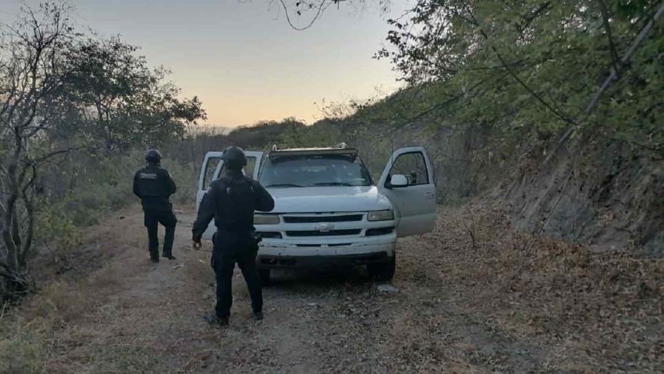 BOMU se enfrenta en Choix con presuntos gatilleros aseguran armas