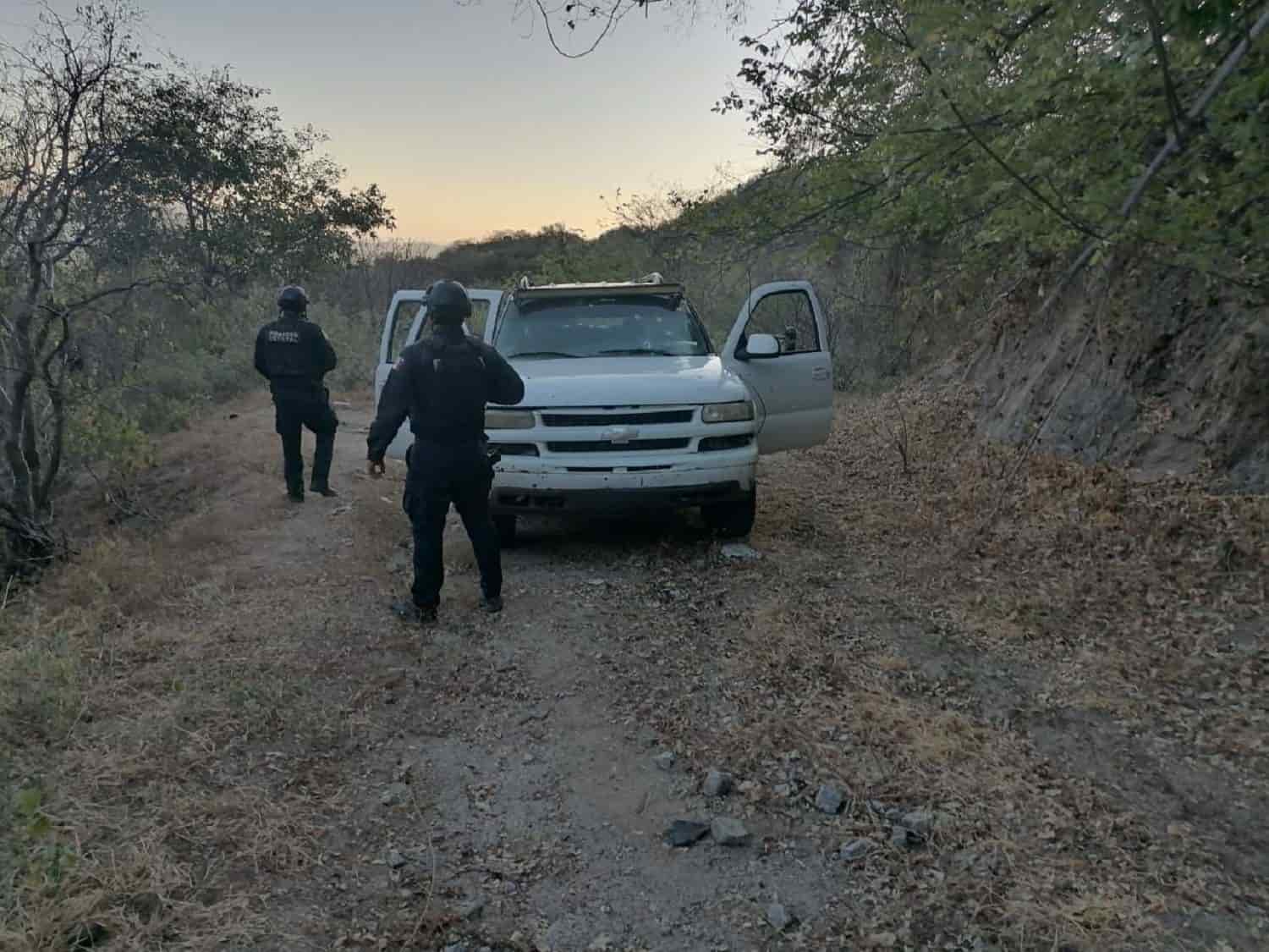BOMU se enfrenta en Choix con presuntos gatilleros, aseguran armas y municiones