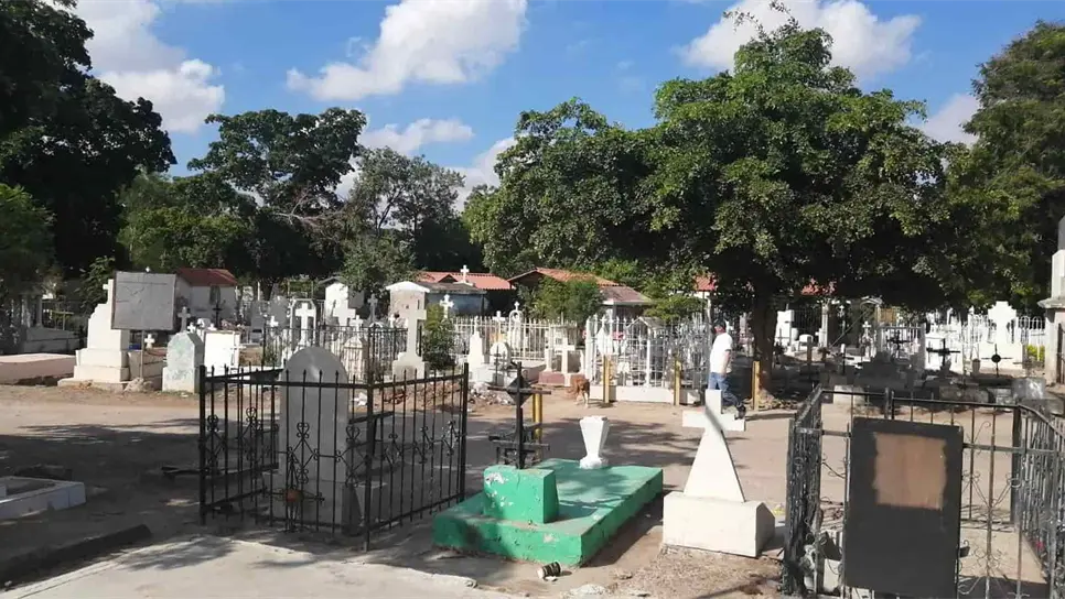 Listo operativo para Día de Muertos en Ahome: Juan Fierro