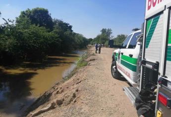 Flota cadáver en el canal Cañedo, en Culiacán