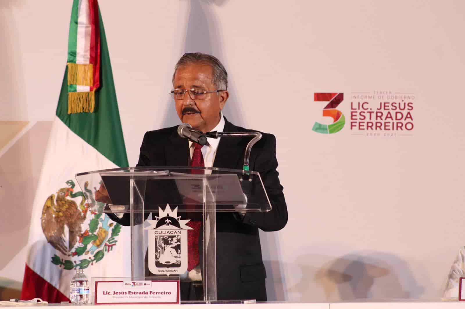 Denuncia regidor electo que no ha recibido información sobre toma protesta de Estrada Ferreiro