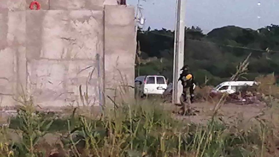 Militares catean campestre en la comunidad La Higuerita, en Culiacán