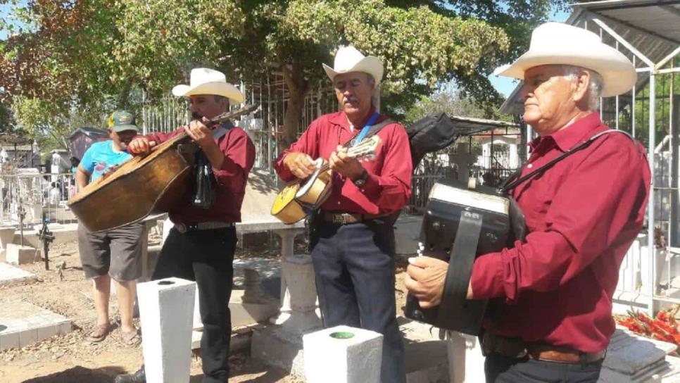 Músicos de Mazatlán exigen al «Químico» aplique protocolos sanitarios por parejo