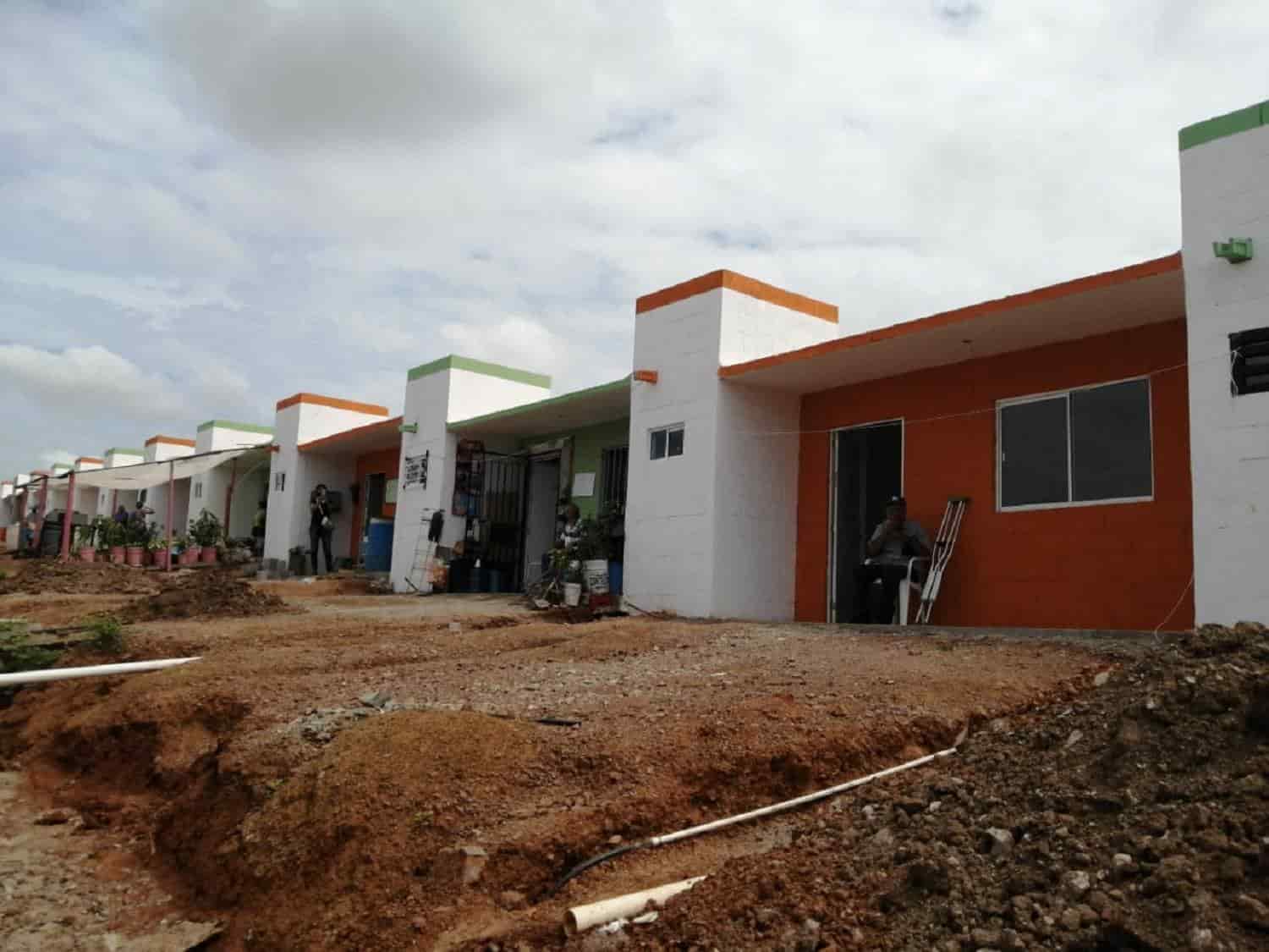 Los desplazados esperan que se les apoye con viviendas. FOTO: Luz Noticias | Archivo.