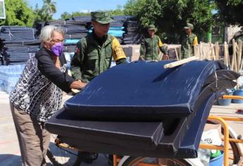 Se mantienen apoyos a afectados por el Huracán «Pamela», en Escuinapa
