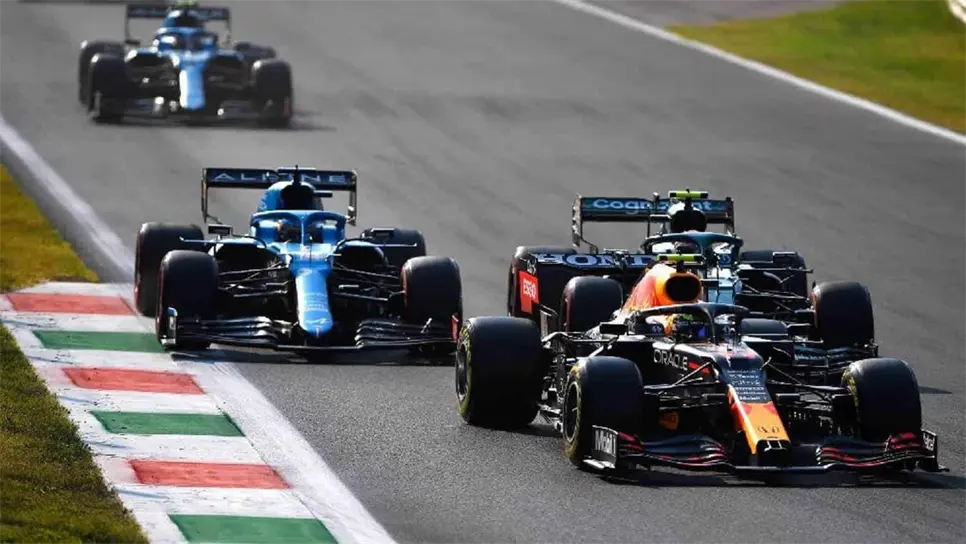 «Checo» Pérez en busca de la gloria este fin de semana en el GP de México
