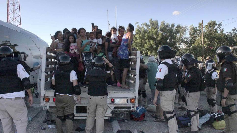 Autoridades activan operativo contra caravana de migrantes en sur de México