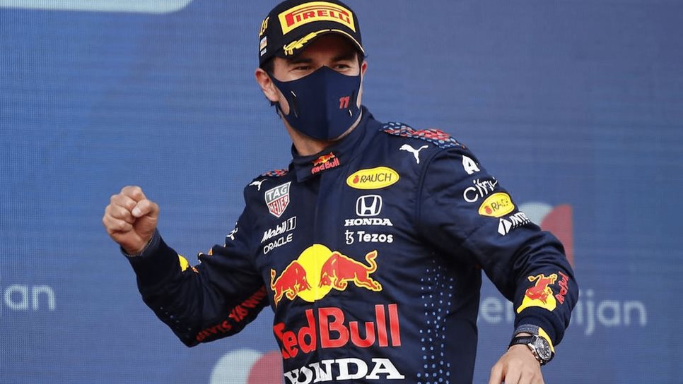 “Checo” Pérez hace historia y consigue podio en el GP de México
